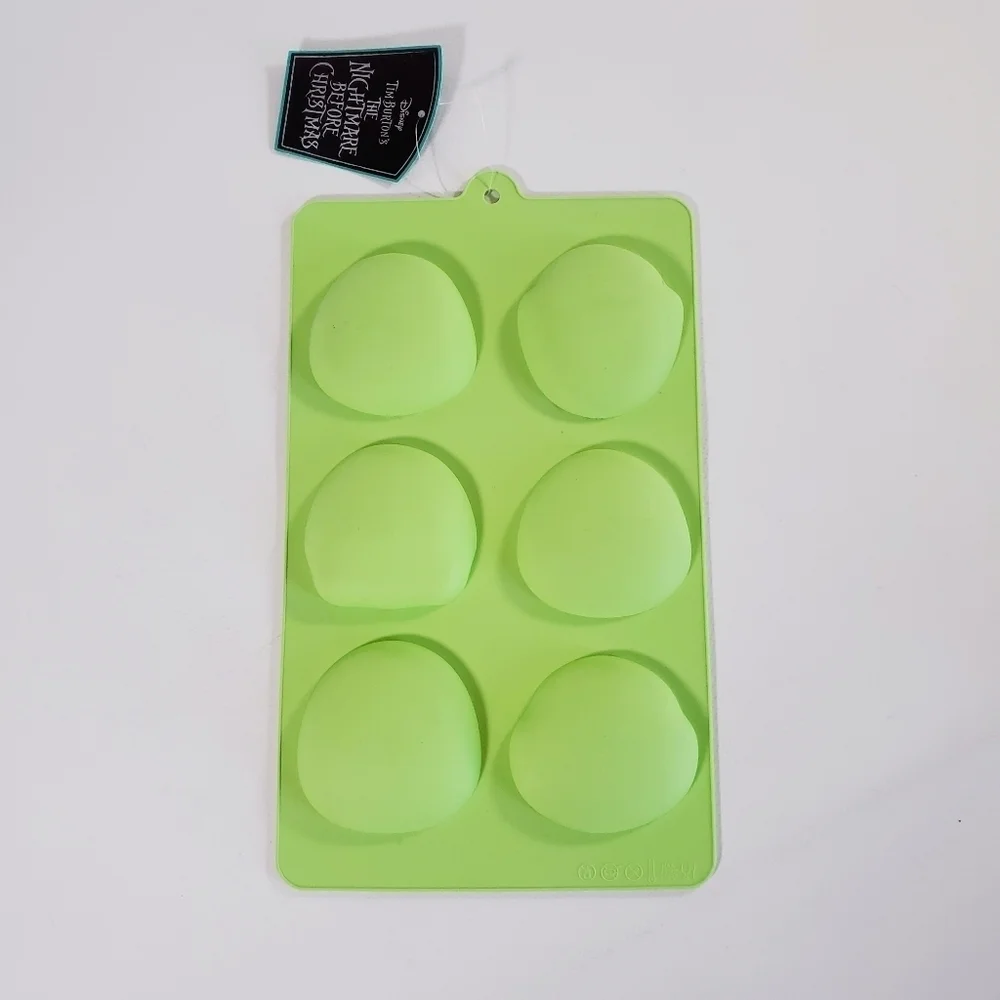 Nightmare Before Christmas Jack Skellington Silicone Baking Mold NWT